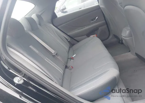 2023 Hyundai Elantra Sel z USA, uszkodzony, nr VIN 5NPLM4AG8PH112384